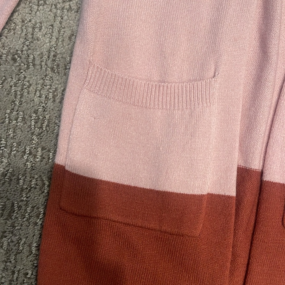 Colorblock Cardigan Sweater - Picture 4 of 6